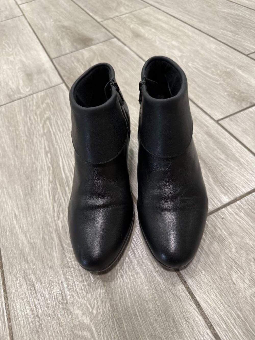 Munro Black Leather Foldover Collar Ankle Booties Heels Sz ~8.5/9